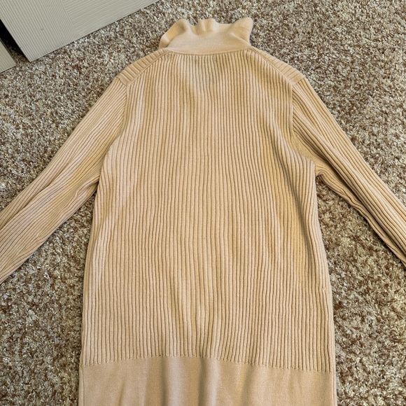 J crew ruffle collar long sleeve sweater - Picture 4 of 4